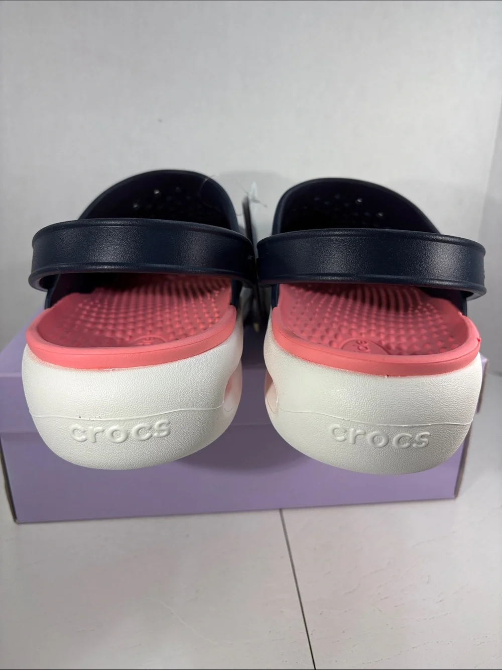 NWT Crocs InMotion LiteRide Clogs Navy Men’s 11